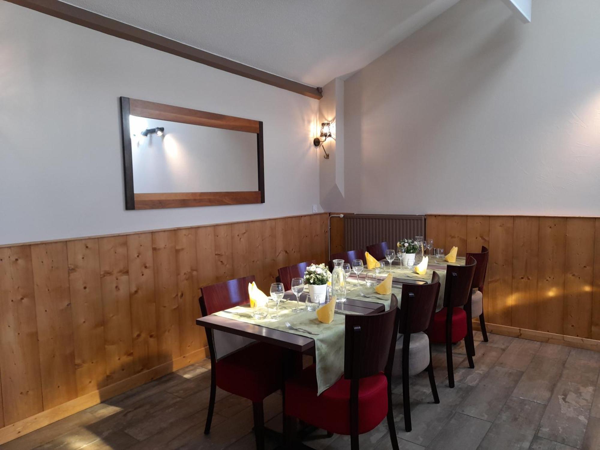 Les Pierres Roses Bed & Breakfast Coise Екстериор снимка